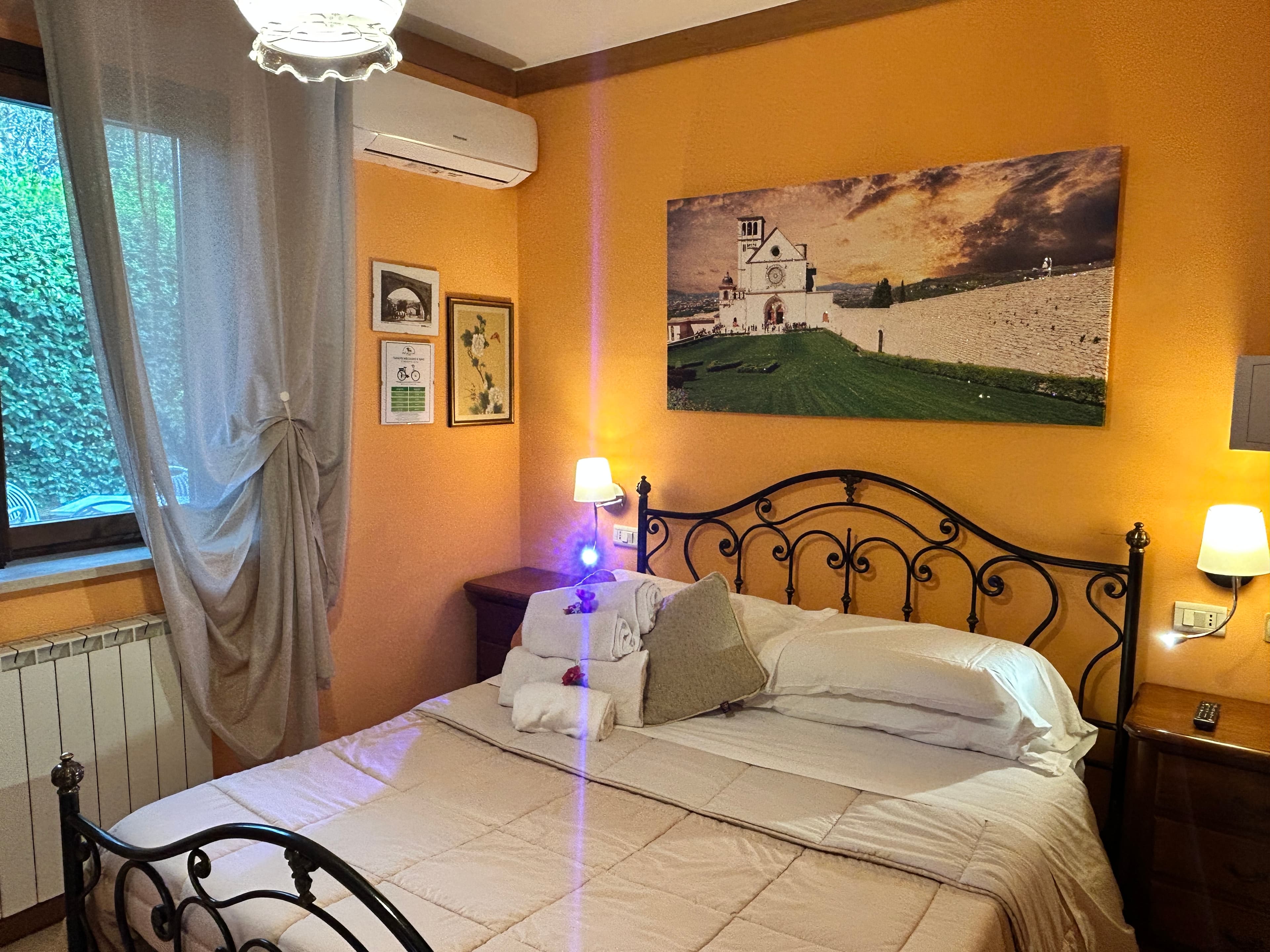 Vista della camera da letto di Gemelli