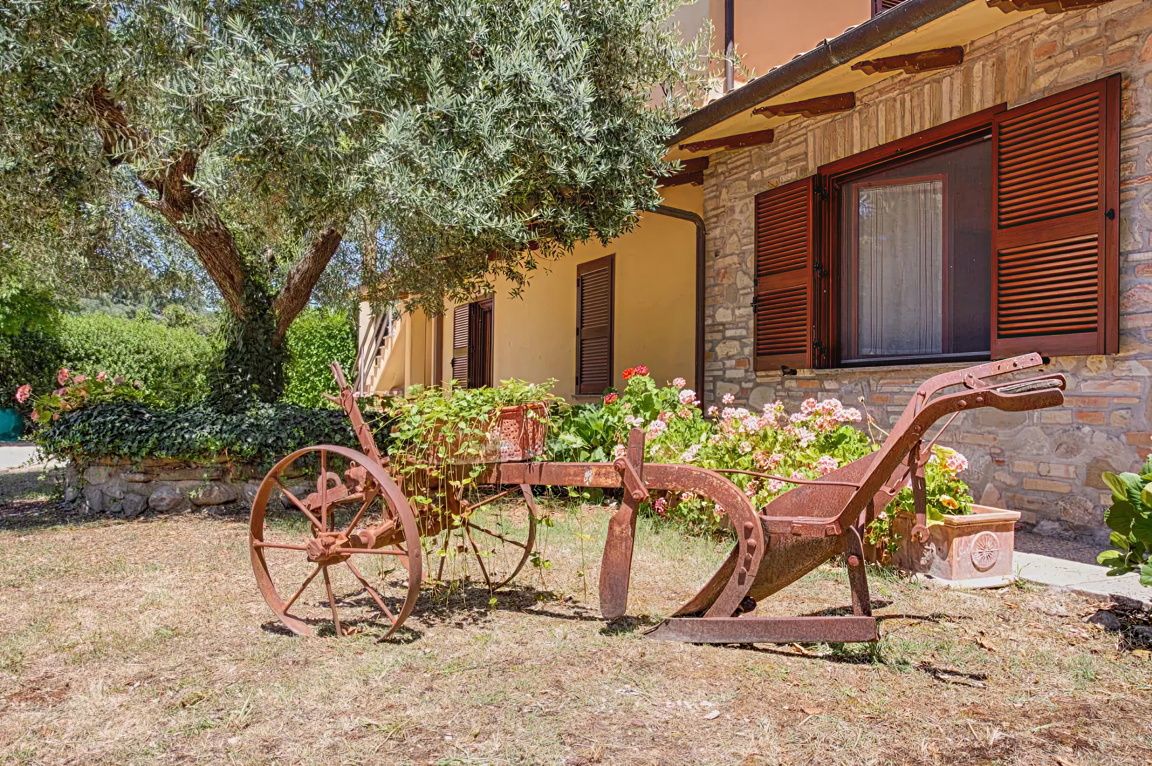 Ingresso di Agriturismo La Mora