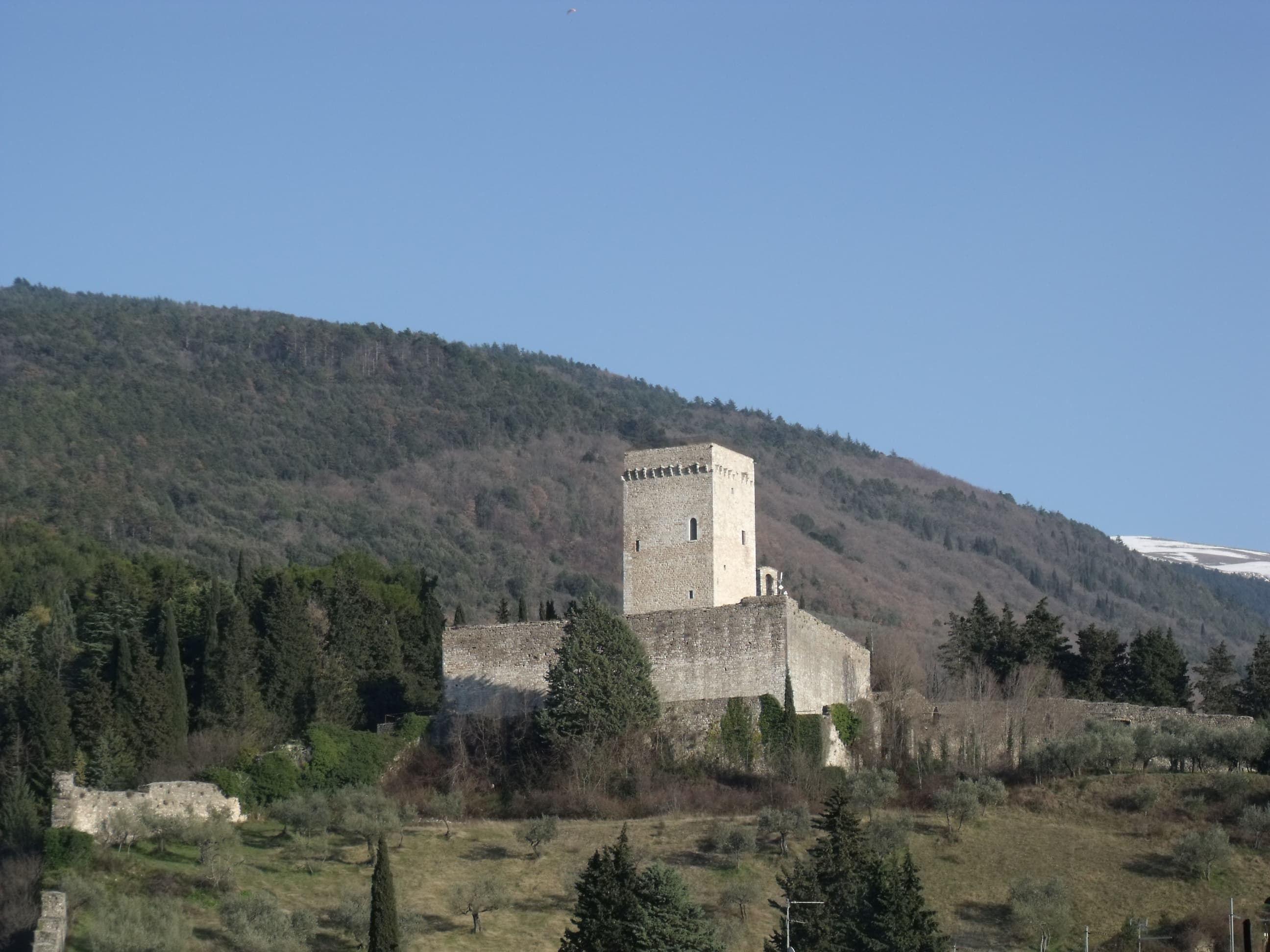 Rocca Minore, la fortificazione minore di Assisi verso nord-est