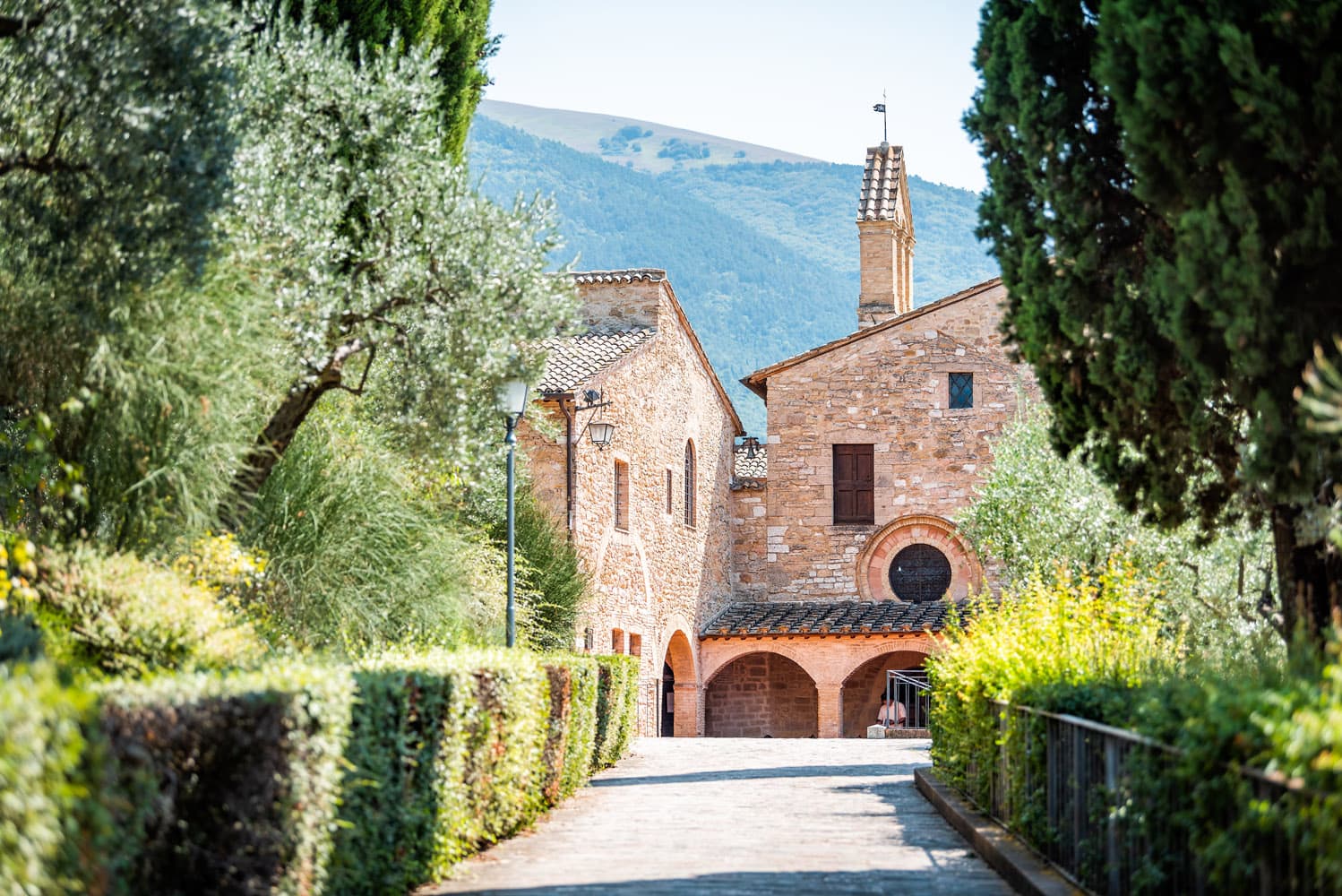 Santuario di San Damiano nei dintorni di Assisi